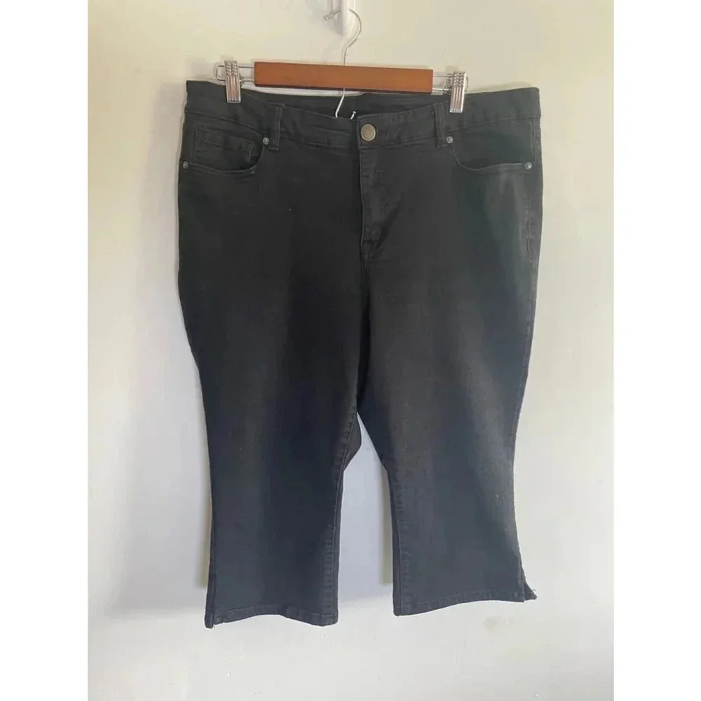 Women's Lane Bryant Black Plus Size Mid Rise Straight Leg Jeans Capri 16 0107